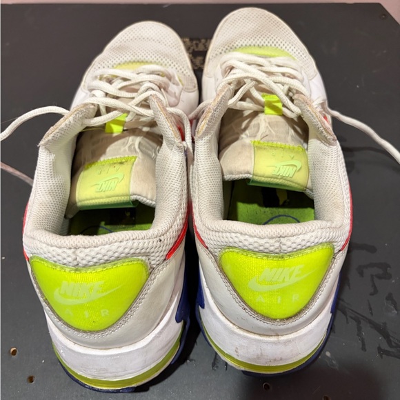 Nike Men’s Sneakers Air Max - White and Neon Yellow used good condition - Picture 2 of 6
